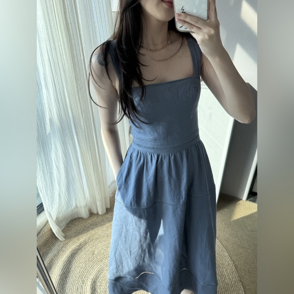 Reformation Everett Linen Dress in Cornflower.Brand new without tags,never worn. - Picture 6 of 16